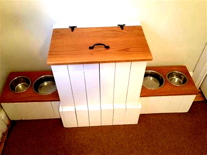 diy pet food stand